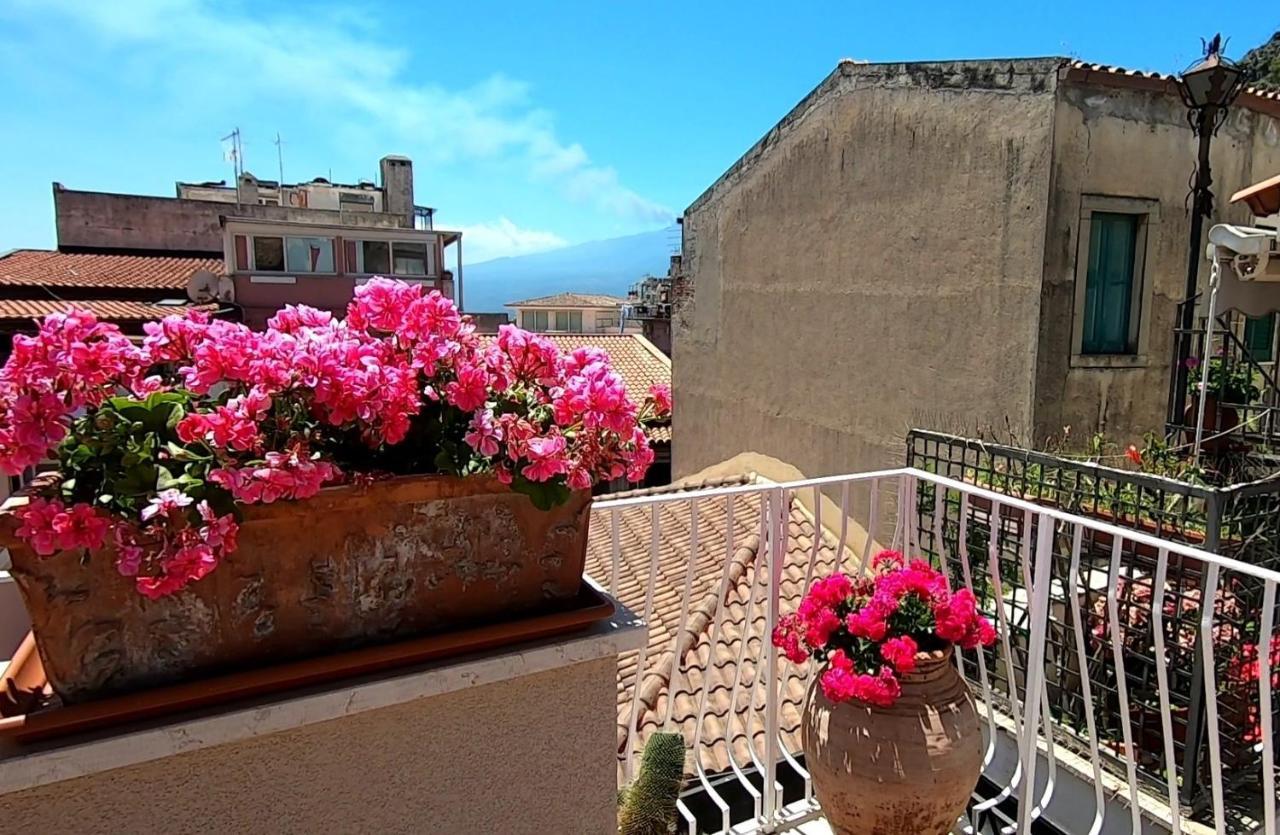 Taormina Apartments "Casa Di Anna" Zewnętrze zdjęcie
