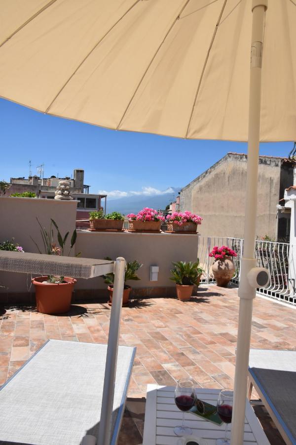 Taormina Apartments "Casa Di Anna" Zewnętrze zdjęcie